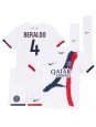 Otroški Nogometna dresi replika Paris Saint-Germain Lucas Beraldo #4 Gostujoči 2025-26 Kratek rokav (+ hlače)